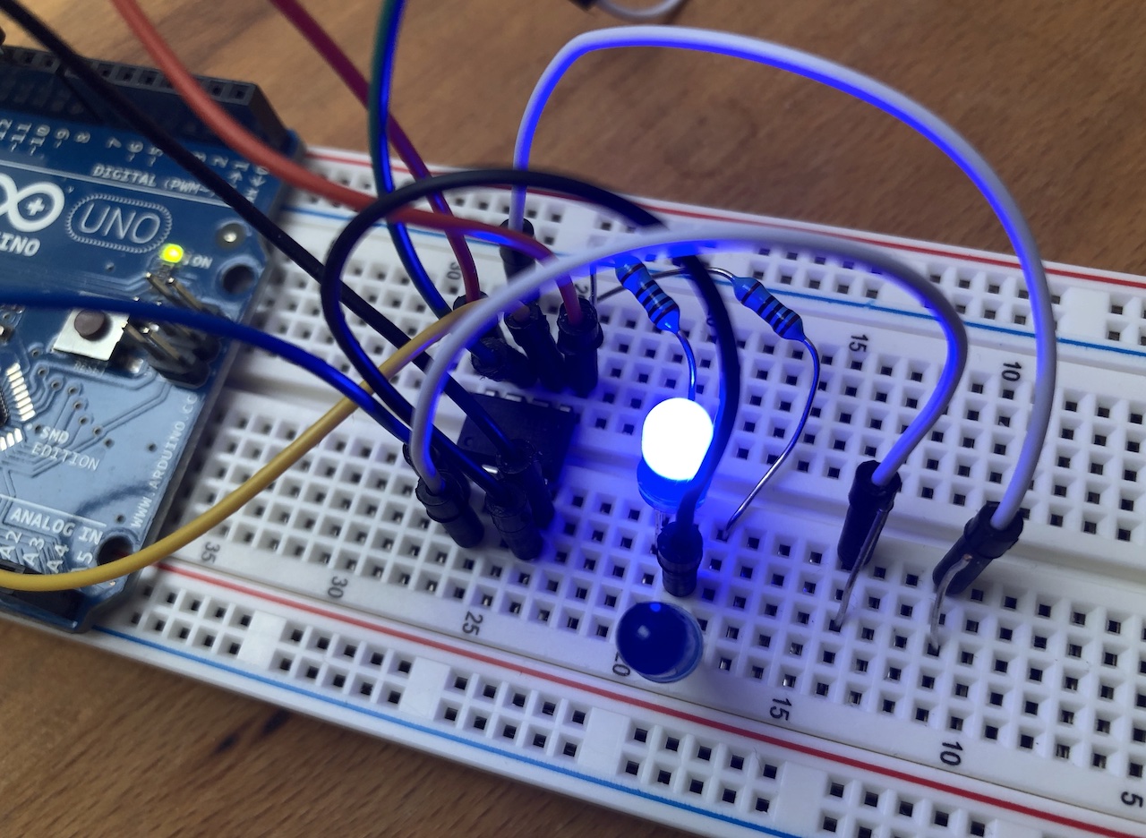 Programming an ATTiny85 - Blink